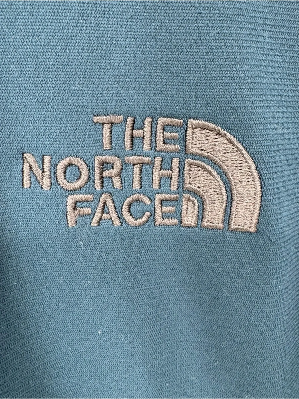 The North Face tech glacier Slate Blue Quarter-Zip Pullover small